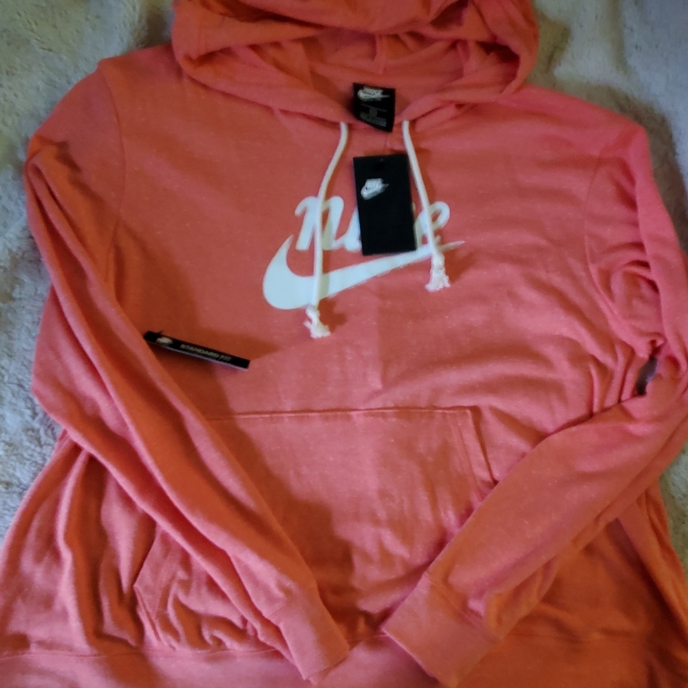 Nike pullover